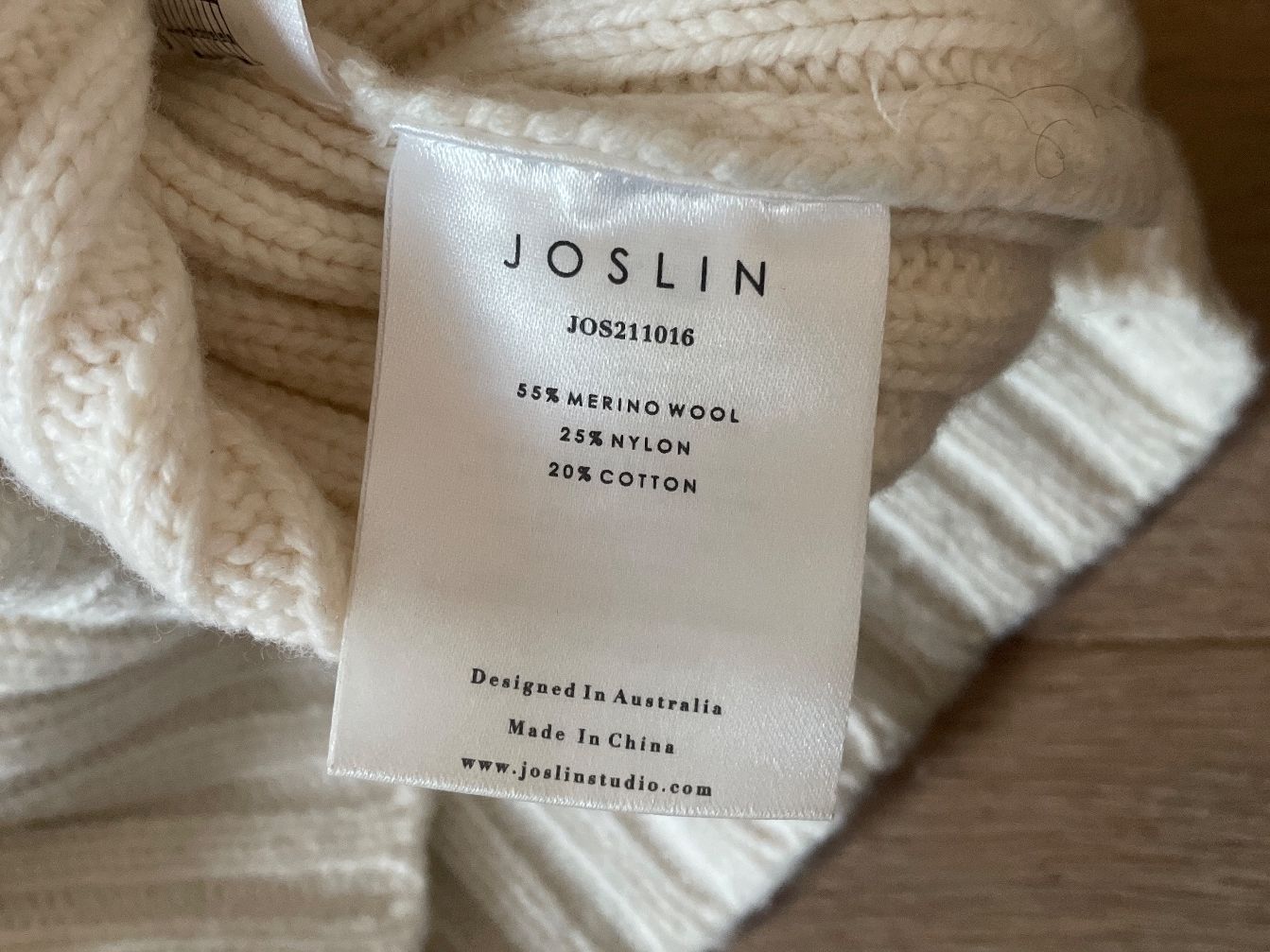 Maglioni & Felpe: Joslin Oversize Strickpullover, Gr.L, neuwertig – Nuovo (secondo la descrizione) da Erlenbach ZH venduto da Pocahoney 5
