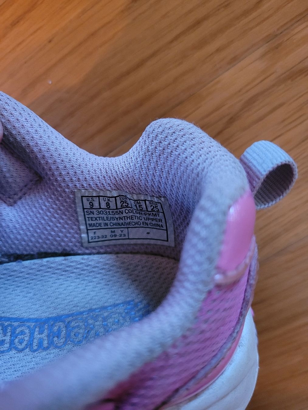 Skechers Scarpe per ragazze: Skechers Grösse 25 – Usato da Frick venduto da Spain_3 4