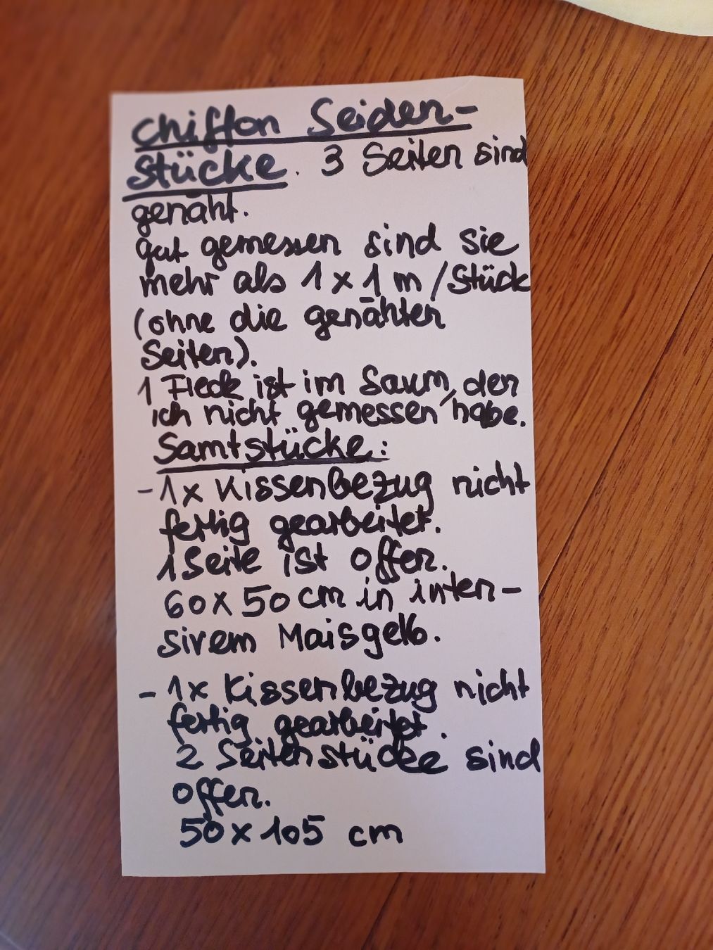 Tessuti: 3 Chiffonseidenstücke und 2 Samtstücke – Nuovo (secondo la descrizione) da Gächliwil venduto da lesidees 7
