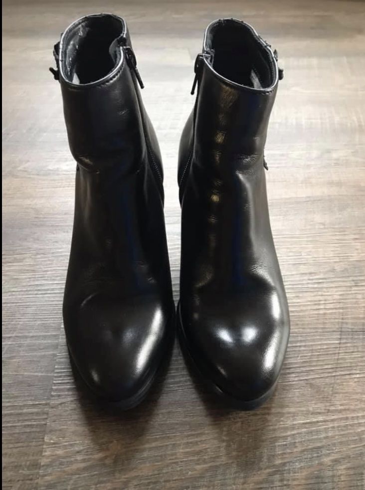 Tamaris Scarpe da donna: Tamaris Lederschuhe 1-mal getragen – Usato da Ipsach venduto da takacseni 2