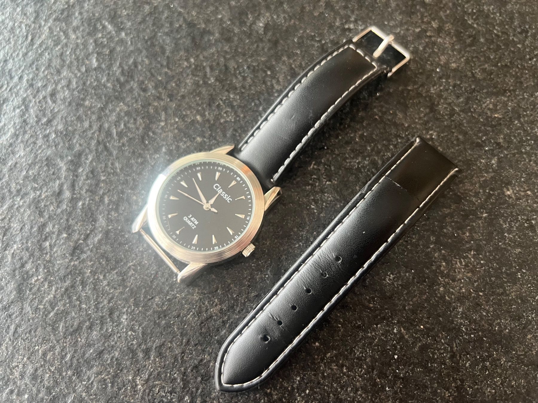 Orologi: Classic Armbanduhr Quartz Uhr – Usato da Steffisburg venduto da FlorianJohner 1