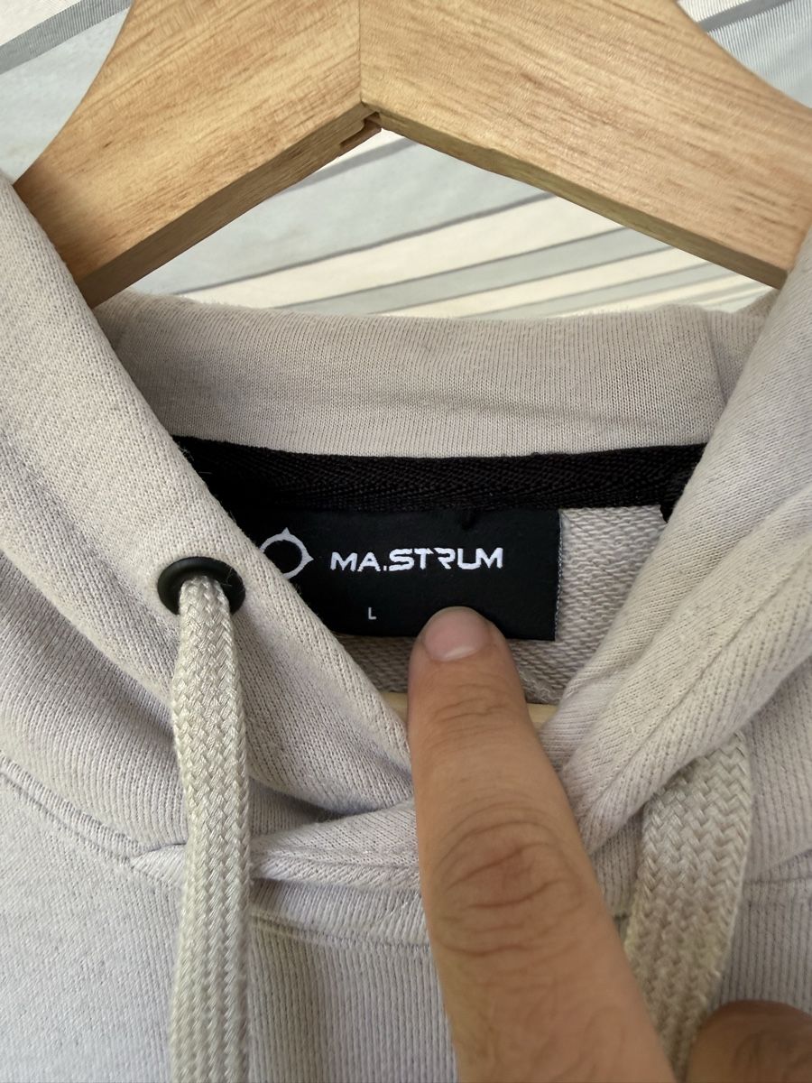 Maglioni & Felpe: MA.STRUM Kapuzenpullover Beige – Usato da Blumenstein venduto da D.Mosi 2