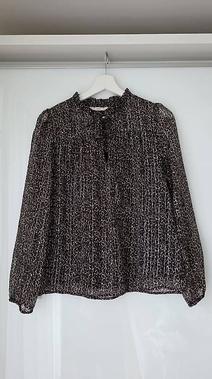Camicette: Damen Bluse im angesagten Leo-Look Grösse S – Usato da Dagmersellen venduto da jul_y8bh