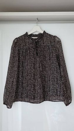 Damen Bluse im angesagten Leo-Look Grösse S