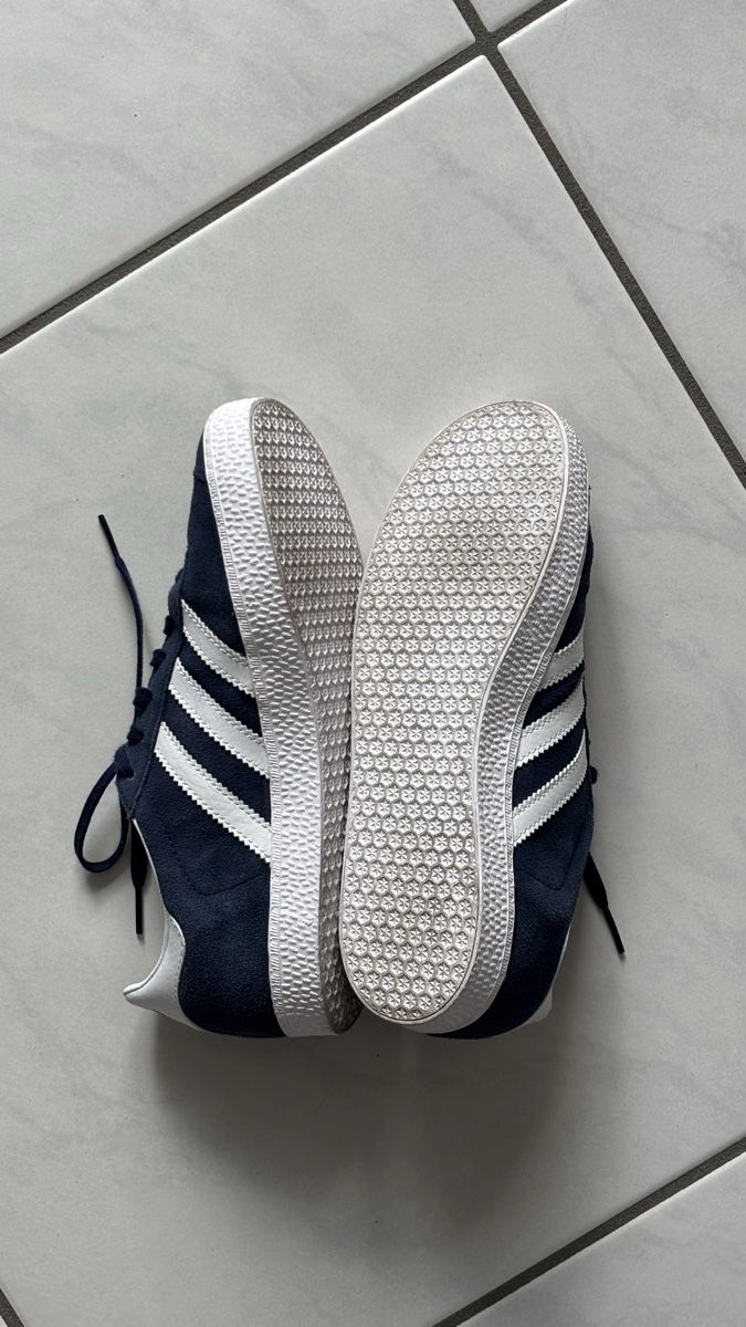 Adidas Scarpe da uomo: Adidas Gazelle dunkelblau, Gr 38 – Usato da Wilen b. Wil venduto da alimonera 2