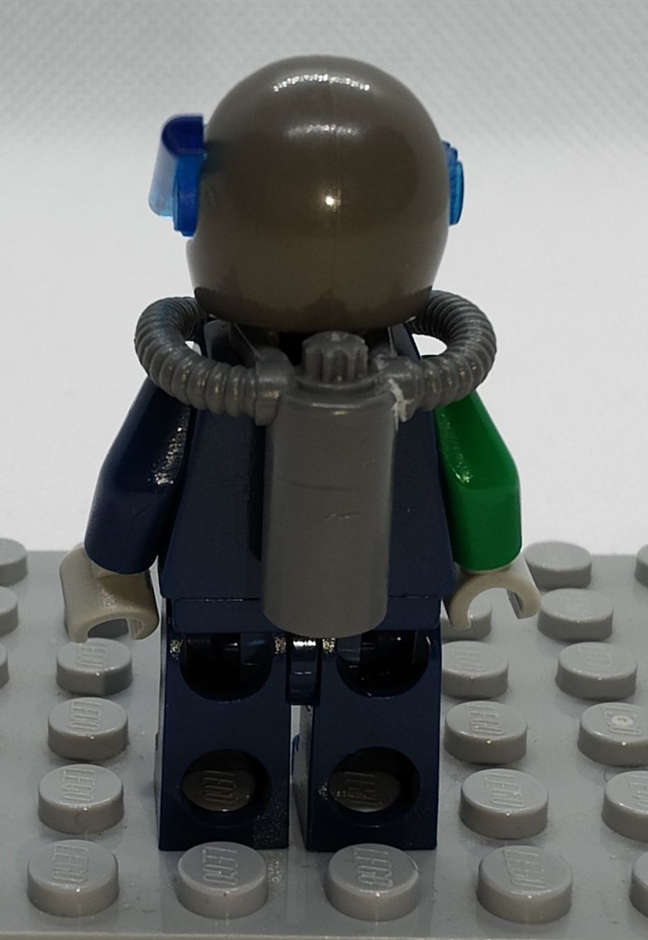 Lego Sonstiges Spielzeug & Basteln: Lego, Minifigur "Alpha Team, Crunch" – Gebraucht aus Luzern von  1