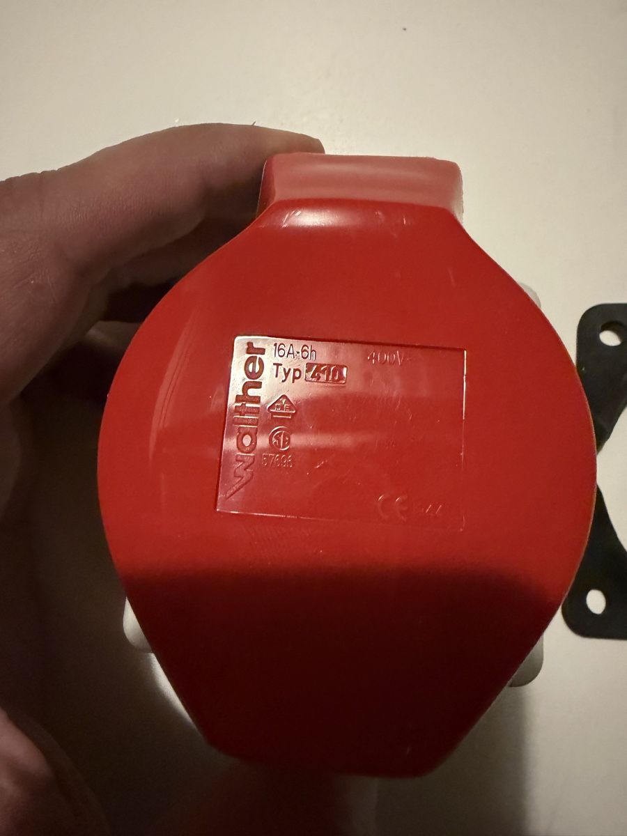 Walther Spine: Walther Starkstrom Steckdose 16A 400V CEE IP67  – Usato da Urtenen-Schönbühl venduto da daremare 3