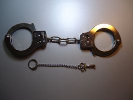 Handschellen, Metall massiv mit Schlüssel