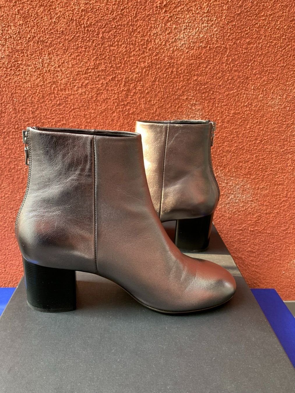 Scarpe da donna: RAG and BONE: OVP - Silberfarbene Stiefelette, 37, NP 525.00 – Nuovo (secondo la descrizione) da Luzern venduto da paulablue 6