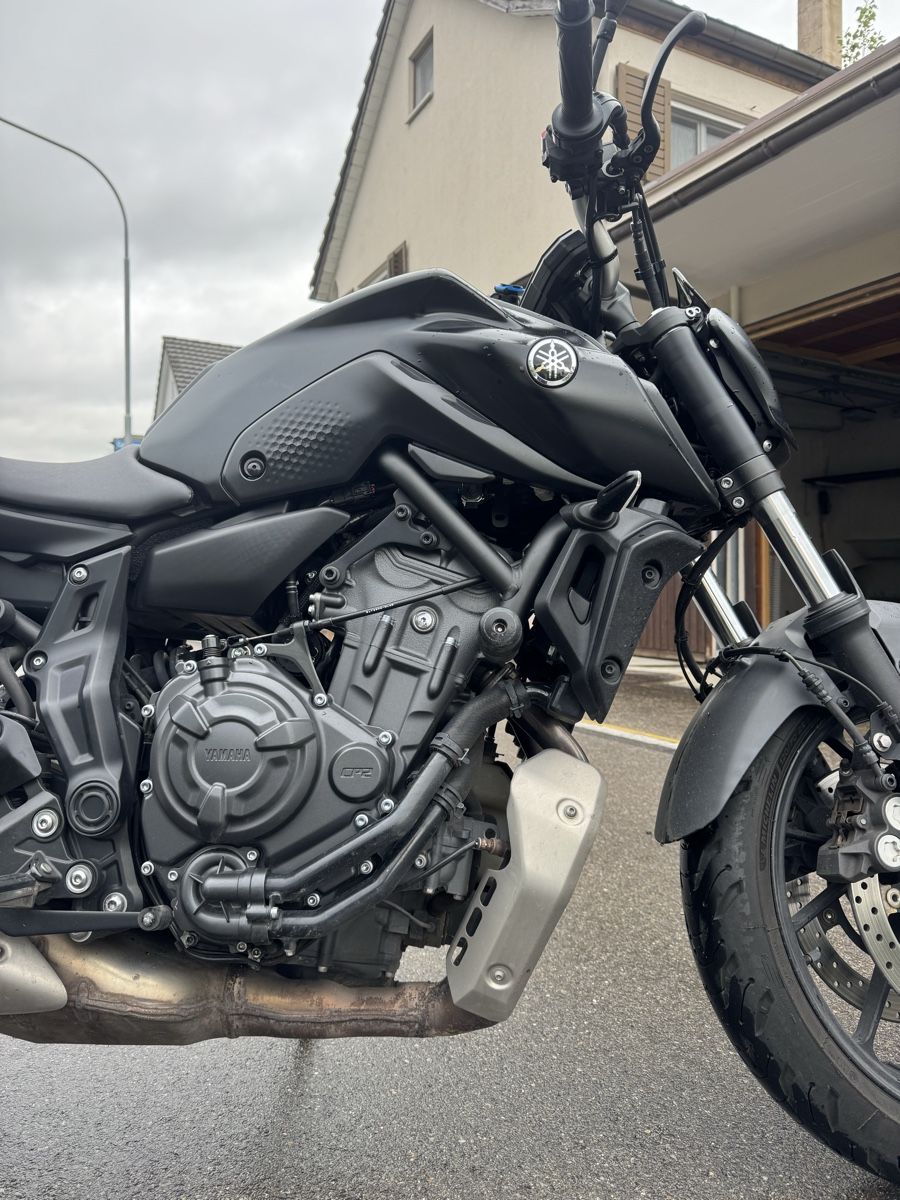 Strada: MT07 2021 • 35KW • Black • Ab MFK – Usato da Zürich venduto da lowyccc2 2