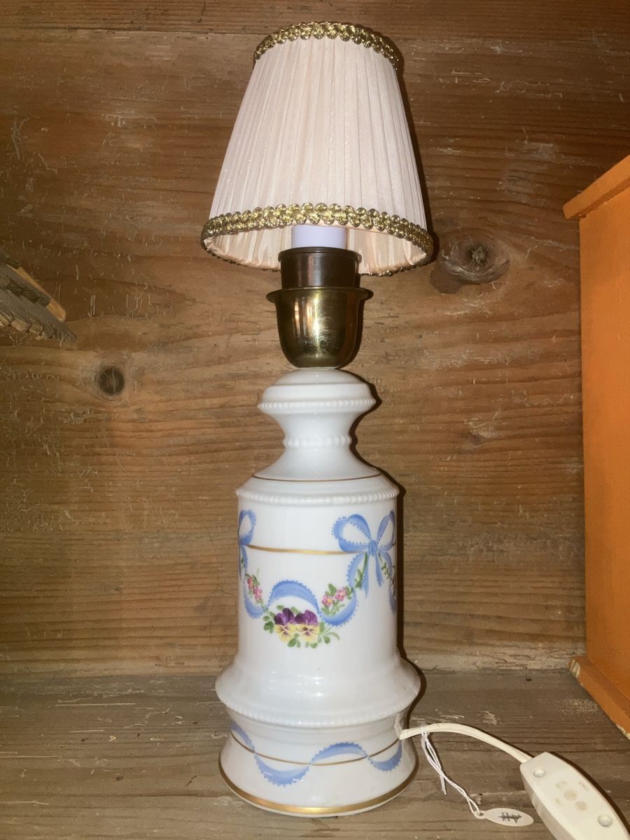 Lampade: Tischlampe, Lampe, E27, E14 – Usato da Neftenbach venduto da 889095 2