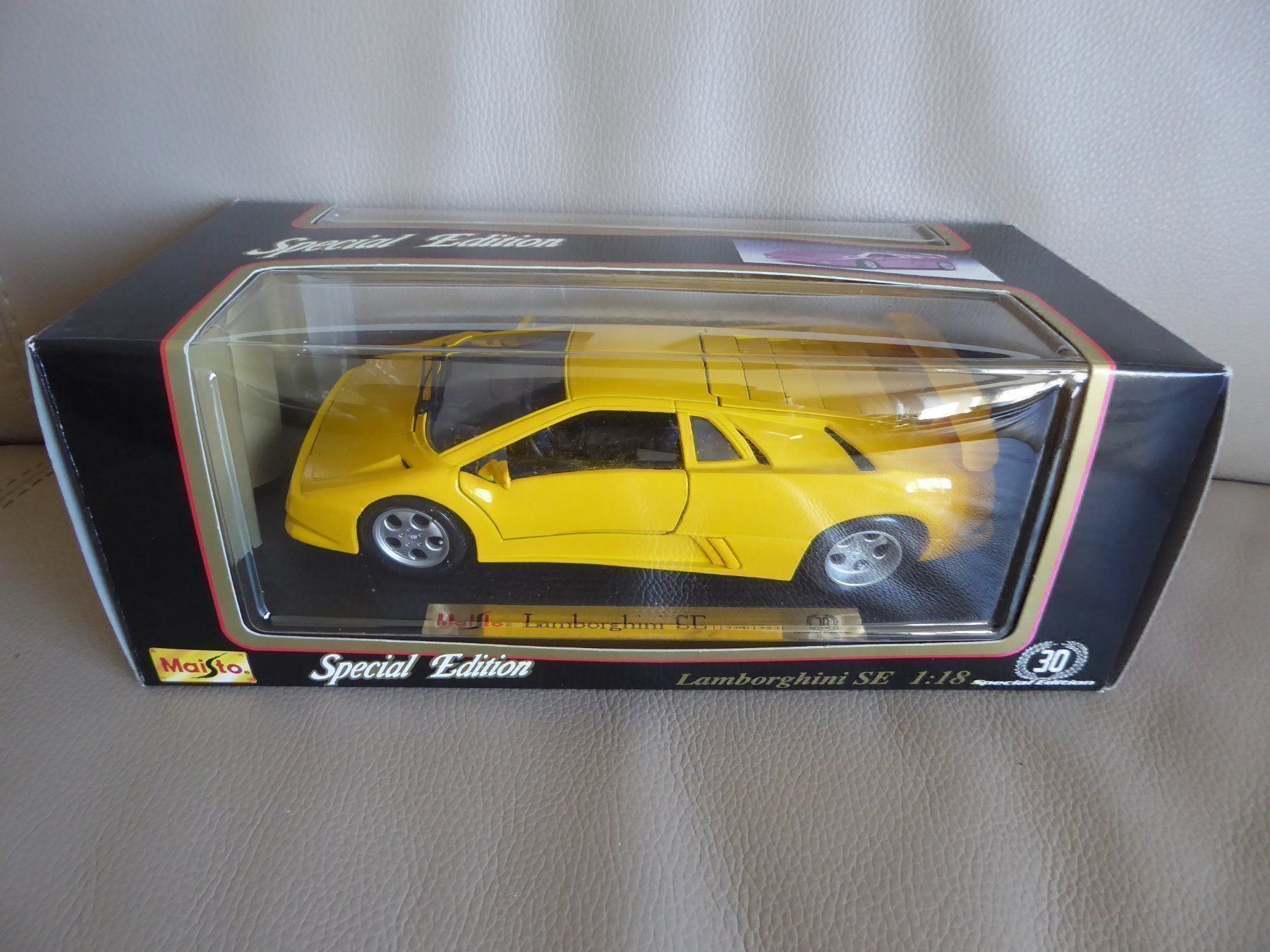Lamborghini Modellautos: Lamborghini SE 1994/1995 1:18 – Neu (gemäss Beschreibung) aus Hettlingen von Zambole 9