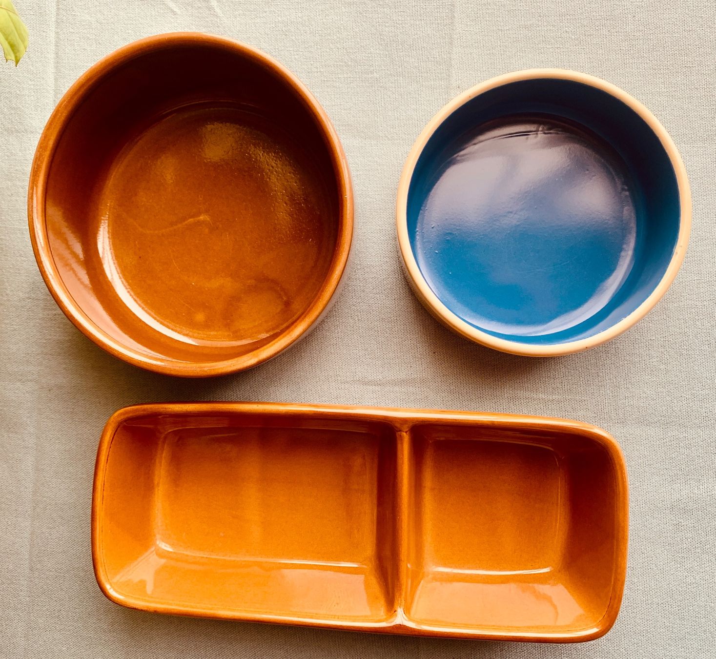 Schalen: 3er-Set Kleintiernäpfe aus Keramik – Gebraucht aus Bern von Flora.Sonea