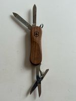 Victorinox Taschenmesser Holz mit Spezialklingen Schere(S36)