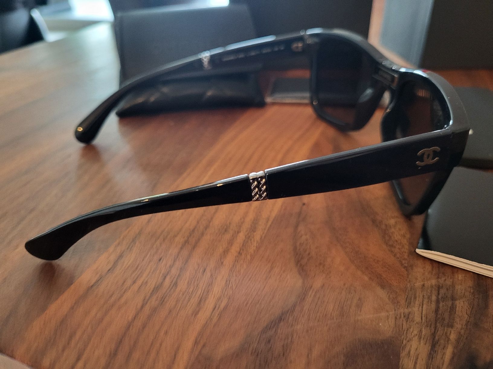 Chanel Occhiali & Lenti: CHANEL Sonnenbrille – Nuovo (secondo la descrizione) da Fruthwilen venduto da Mostro-Medusa 9