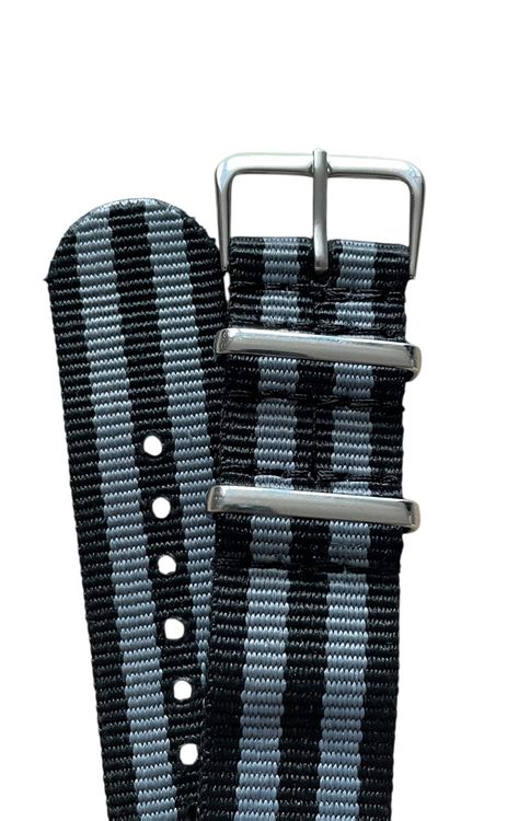 Bracciali & Braccialetti: Fabric strap for watches – Nuovo e nell'imballaggio originale da Carouge GE venduto da Lizbeth_Hes 2