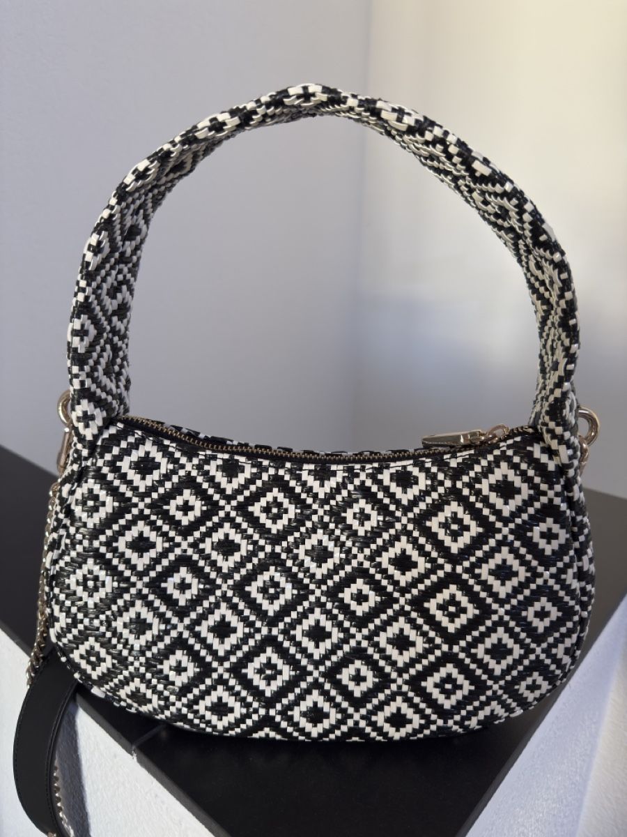 Guess Taschen für Damen: Guess Handtasche – Neu (gemäss Beschreibung) aus Sarmenstorf von Nathaliie_21 2