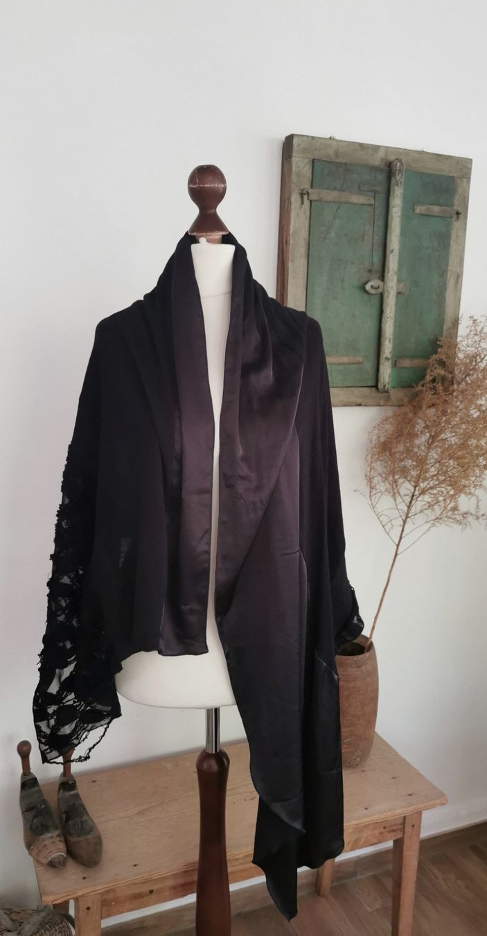 Foulard & Sciarpe: Extravaganter Schal von Mais IL es ou Le soleil – Usato da gachnang venduto da tibus1 1