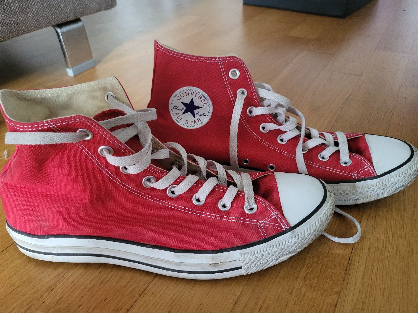 Converse Herrenschuhe: rote Converse Gr 44 – Gebraucht aus Zürich von Kagu1 2