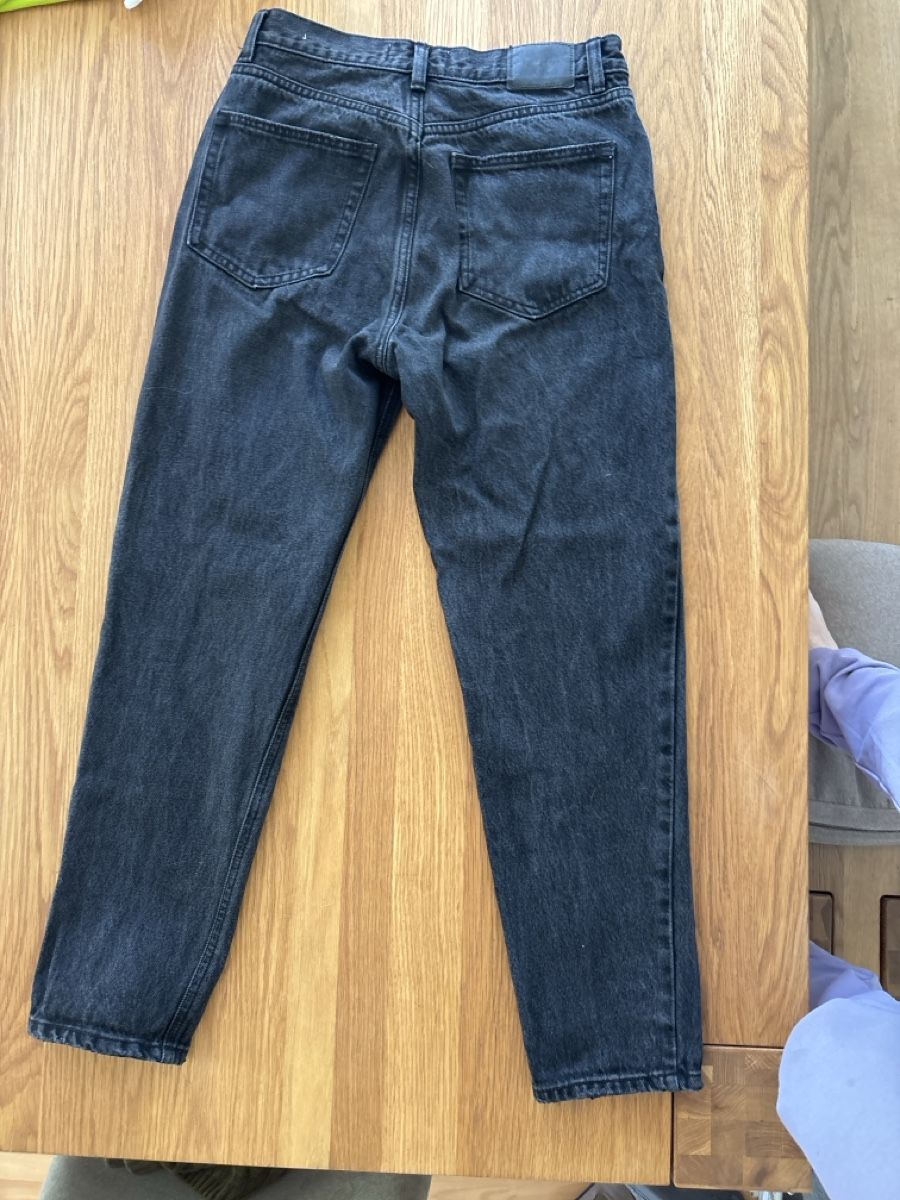 Pull&Bear Pantaloni: Jeans Pull&Bear grigio scuro, taglia 38 - perfetti! – Usato da Birsfelden venduto da lombardiA 1