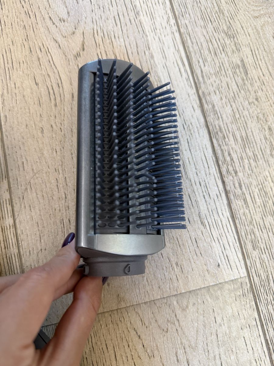 Dyson Sèche-cheveux: Dyson Airwrap – D'occasion à Collonge-Bellerive par kam_yv5x 2