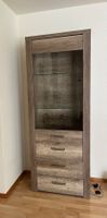 Schrank mit Glas