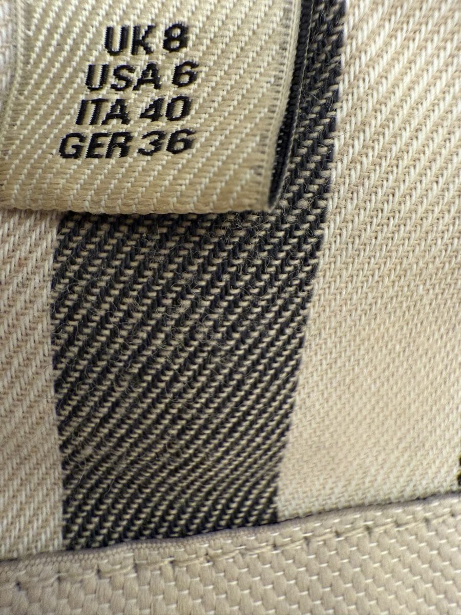 Burberry Cappotti: Burberry trench coat – Usato da Paradiso venduto da apf_mh9c 5