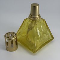 Lampe Berger vintage jaune, modèle pyramide art deco