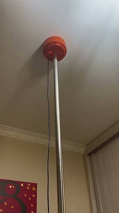 Supporti a parete: Ceiling Thumper- Bruiteur de Plafond – Usato da Morges venduto da GvnMusic