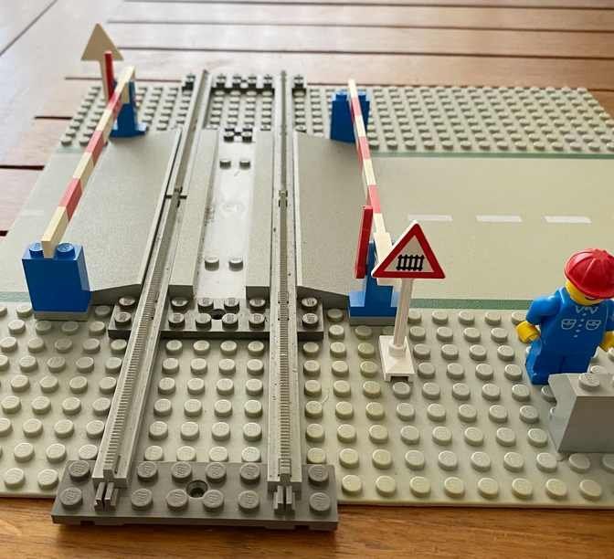 Lego Baukästen: Lego Passage à niveau 7834 – Gebraucht aus Morges von VintageMemories 3