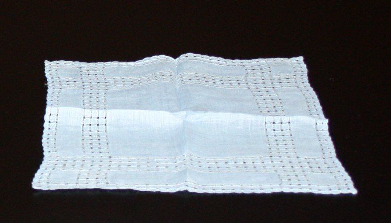 Altro in  Abbigliamento & Accessori: 1 Taschentücher hellblau (44) – Usato da Flüelen venduto da Diversicum-Textil 1