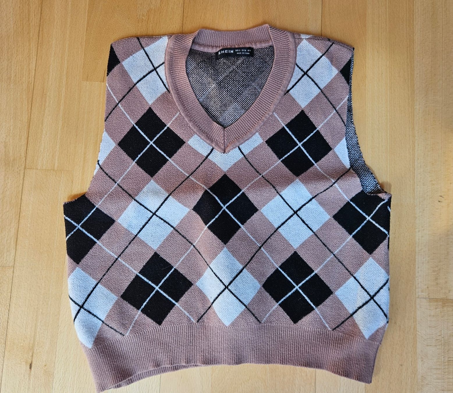 Shein Maglioni & Felpe: Pullunder Damen Gr. S – Usato da Widnau venduto da tim_y9wz