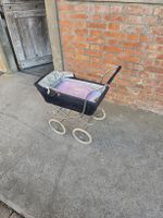 Kinderwagen schwarz retro 