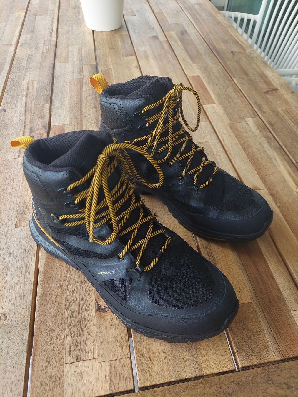 Jack Wolfskin Scarpe da uomo: Jack Wolfskin "Force Striker Texapore Mid M" 42,5 – Nuovo (secondo la descrizione) da Birmensdorf ZH venduto da Scoops 4