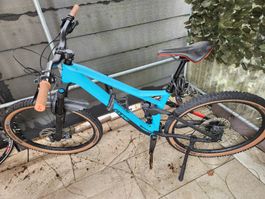 Cube Stereo Race Mountainbike blau gebrauchter Zustand