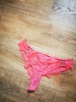 Slip Koralle Spitze Damen Grösse M guter Zustand
