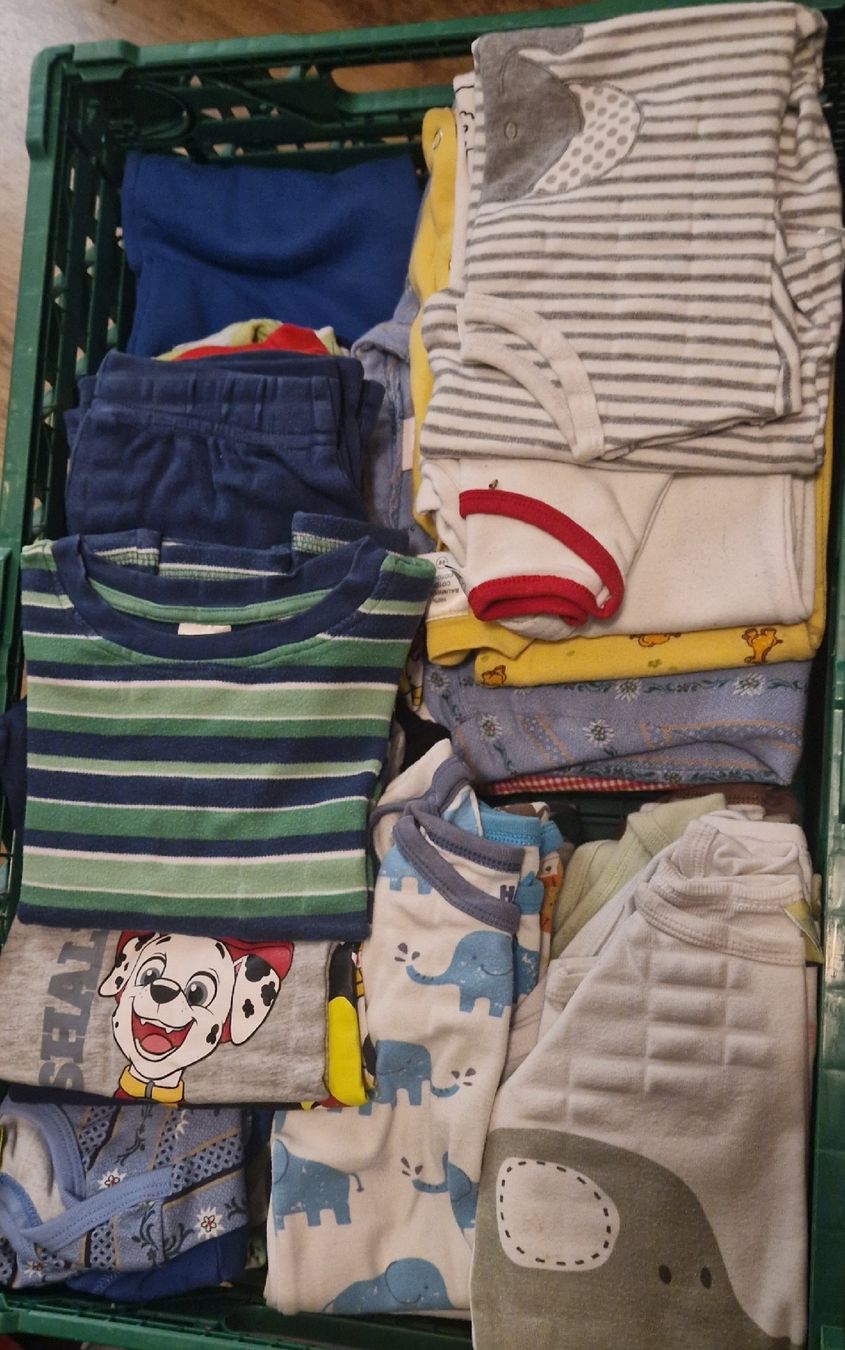 Lotti di vestiti: Kleiderpaket – Usato da Fällanden venduto da Stern722