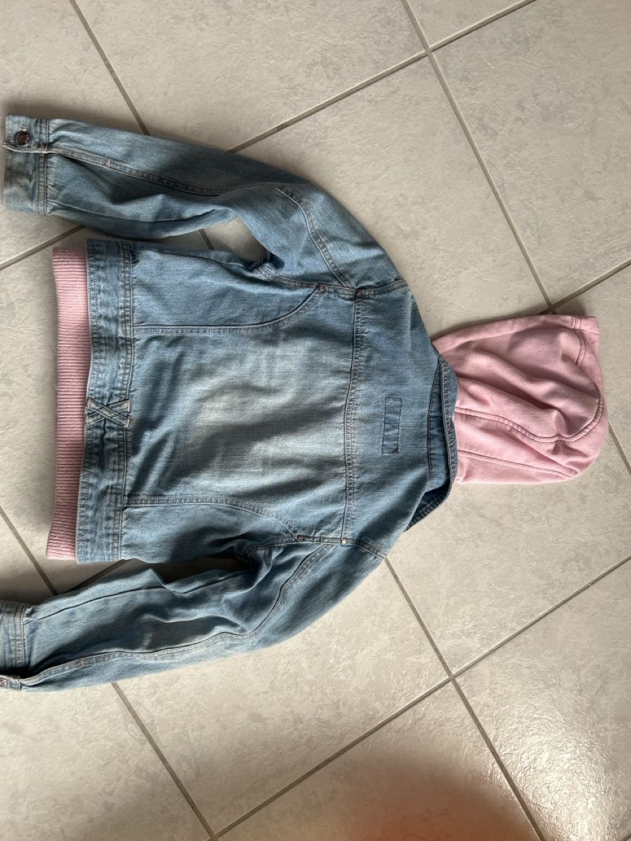 Giacche & Cappotti: Jeansjacke Gr 140 – Usato da Lostorf venduto da Venice16 1