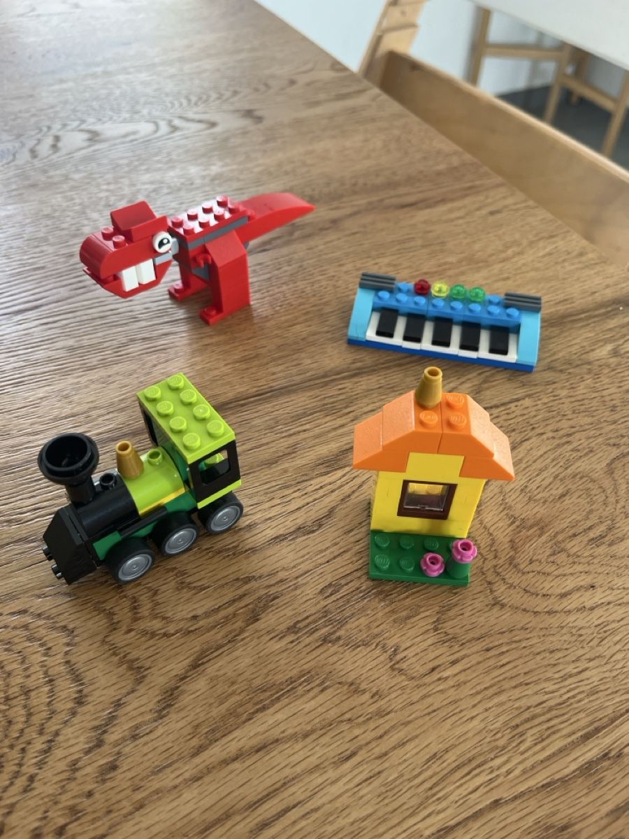 Lego Kit di costruzioni: Lego Classic 11001 – Usato da Cousset venduto da snuffi26