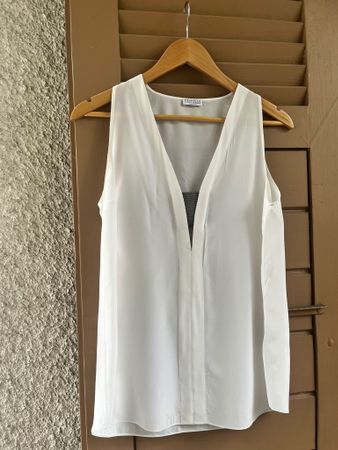 Brunello Cucinelli White Sleeveless Blouse with Grey Detail 