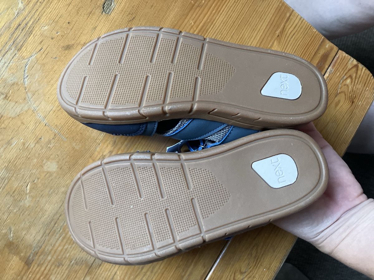 Next Herrenschuhe: Scarpe 28.5 sandalo next unisex – Neu und originalverpackt aus Sigirino von san_rcn7 1