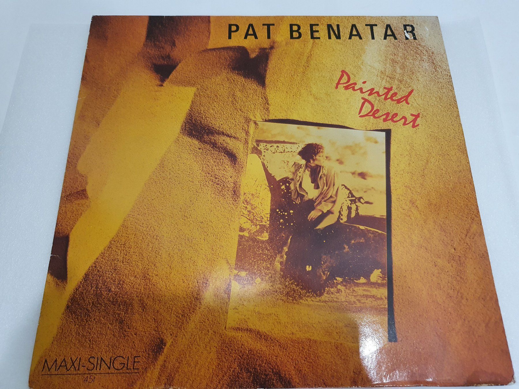 Dischi in vinile: Pat Benatar - Painted Desert (Maxi, Rock) – Usato da Uster venduto da Vinyl-Leidenschaft