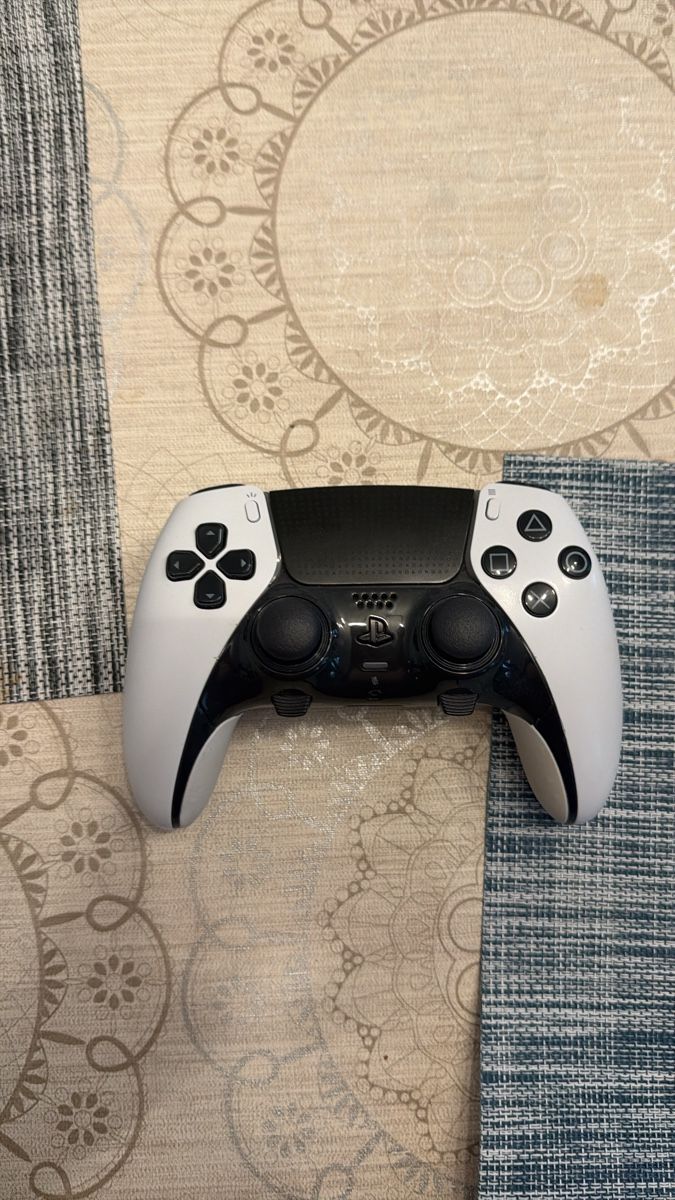 Sony Consoles: PlayStation 5 Console,  – D'occasion à Rorschach par ade_2yz9 5