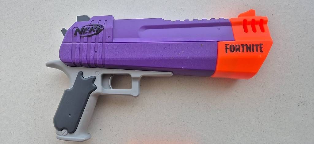 Giocattoli: NERF Fortnite HC-E Mega Dart Blaster inkl. 15 Darts – Usato da Arbon venduto da Ftdata 1
