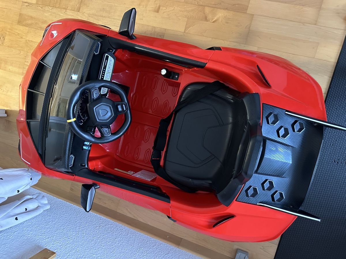 Veicoli per bambini: Elektroauto Kinder Lamborghini Design rot  – Usato da St. Gallen venduto da 987JDBA 6