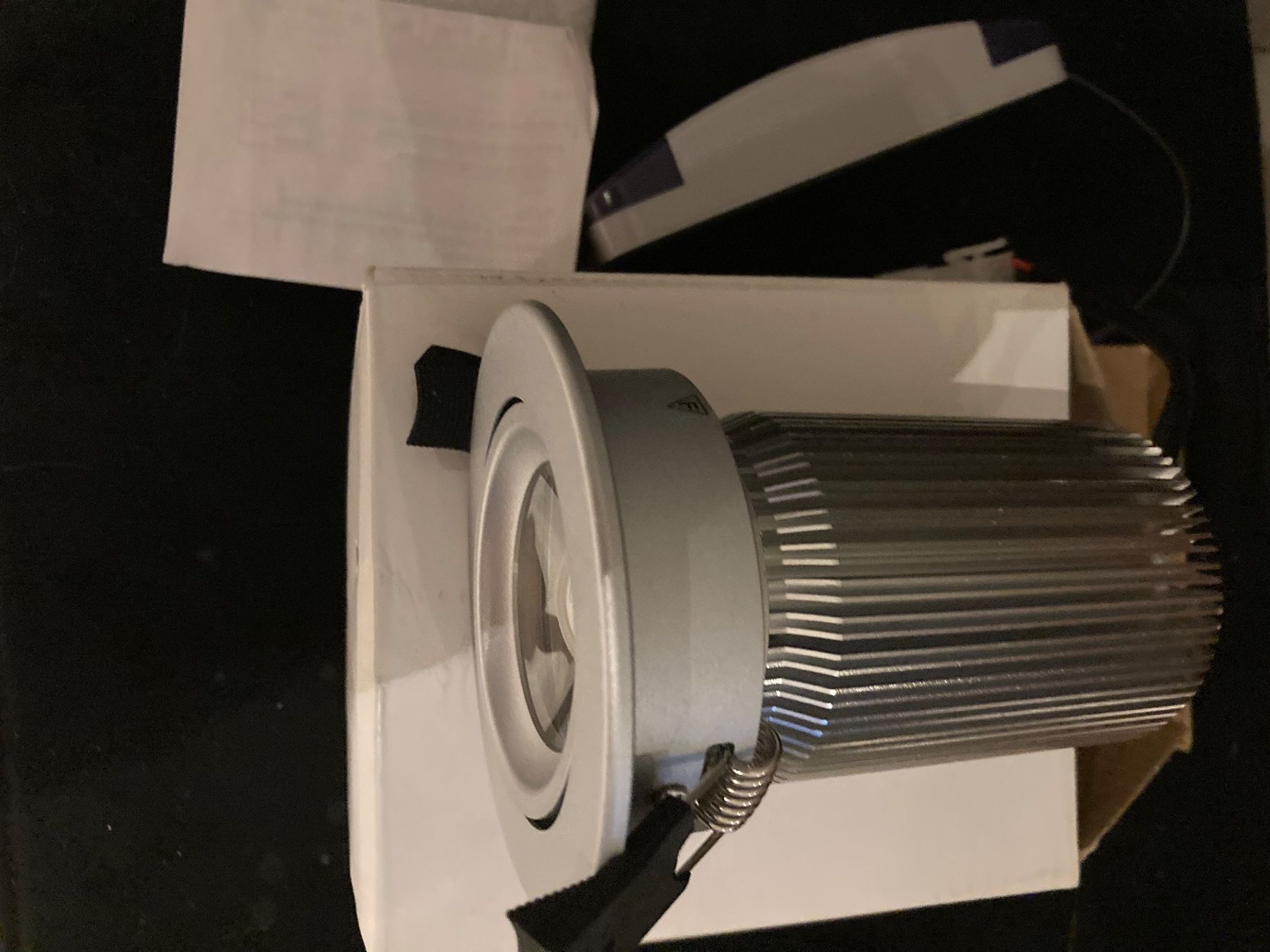Kronleuchter & Deckenlampen: LED Lampen 3 Stück – Neu und originalverpackt aus Port von tge_mh6f