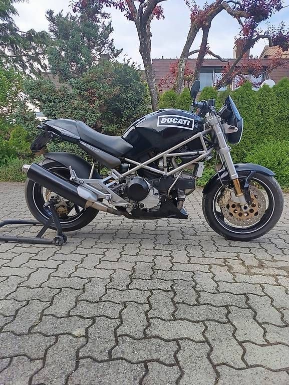 Ducati Strasse: Ducati Monster 900 ab Service und neue MFK – Gebraucht aus Münchenbuchsee von duc940