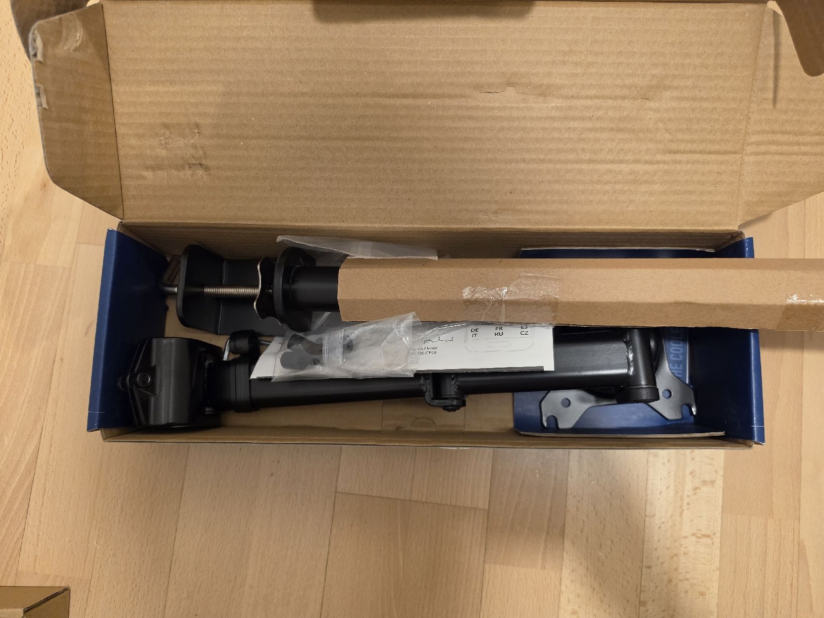 Bildschirmhalterung: Arctic Z1 Basic Monitor Arm  – Gebraucht aus St. Gallen von DarioB77 1