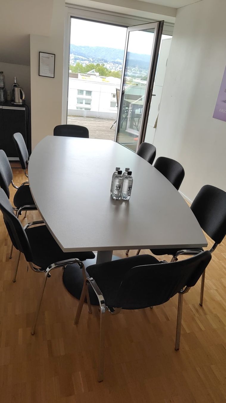 Tavoli: Gebraucher Konferenztisch 200/100 cm – Usato da Küsnacht ZH venduto da Confiserie_Honold 5