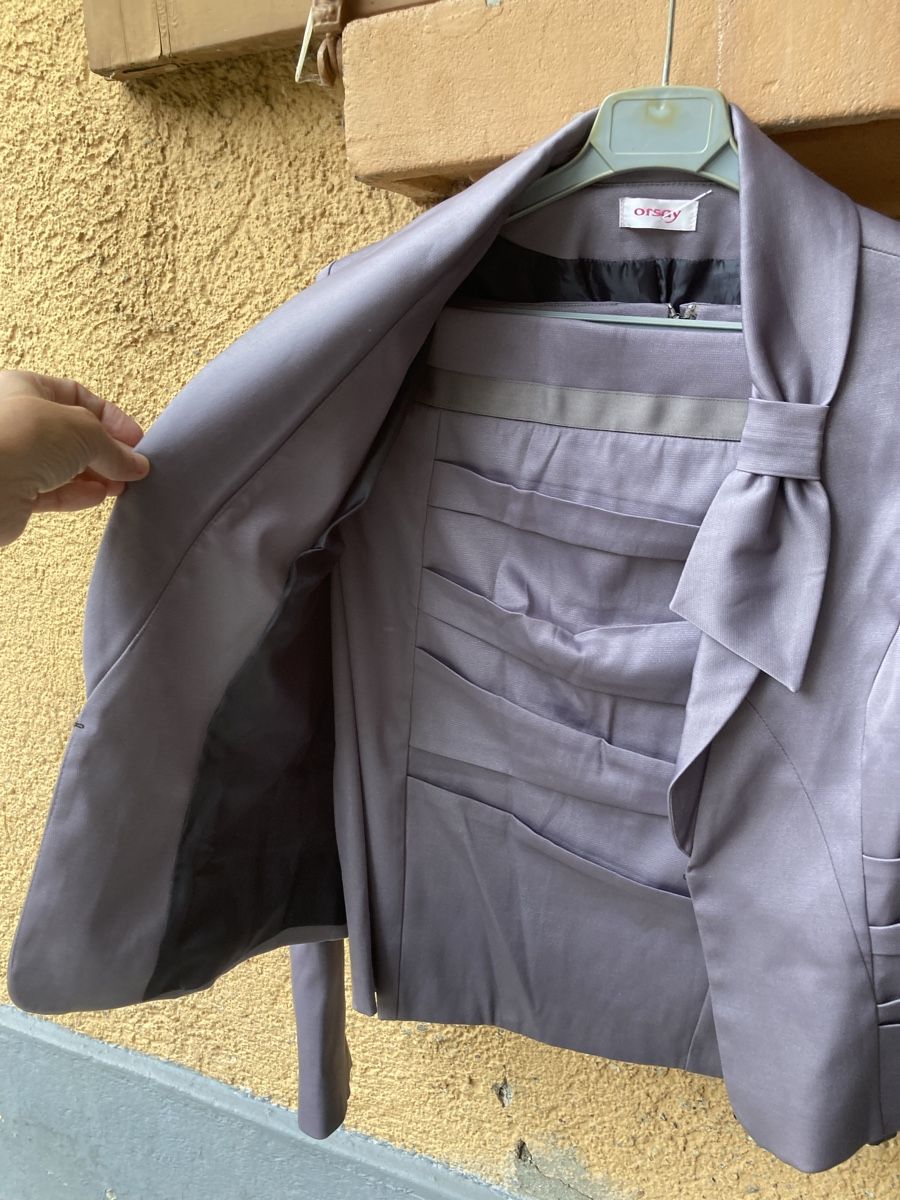Completi & Tailleur: Blazer Rock Anzug – Usato da Schlieren venduto da Flower5 2